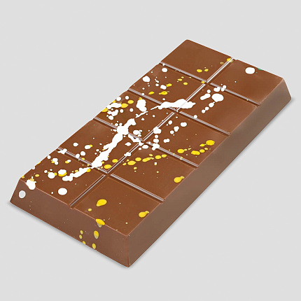 Шоколад молочный Dubai Peanut с начинкой арахис 180 г 